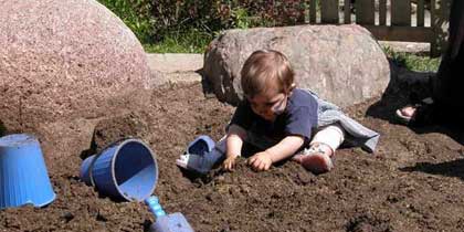 چرا بچه ها خاک بازی را دوست دارند